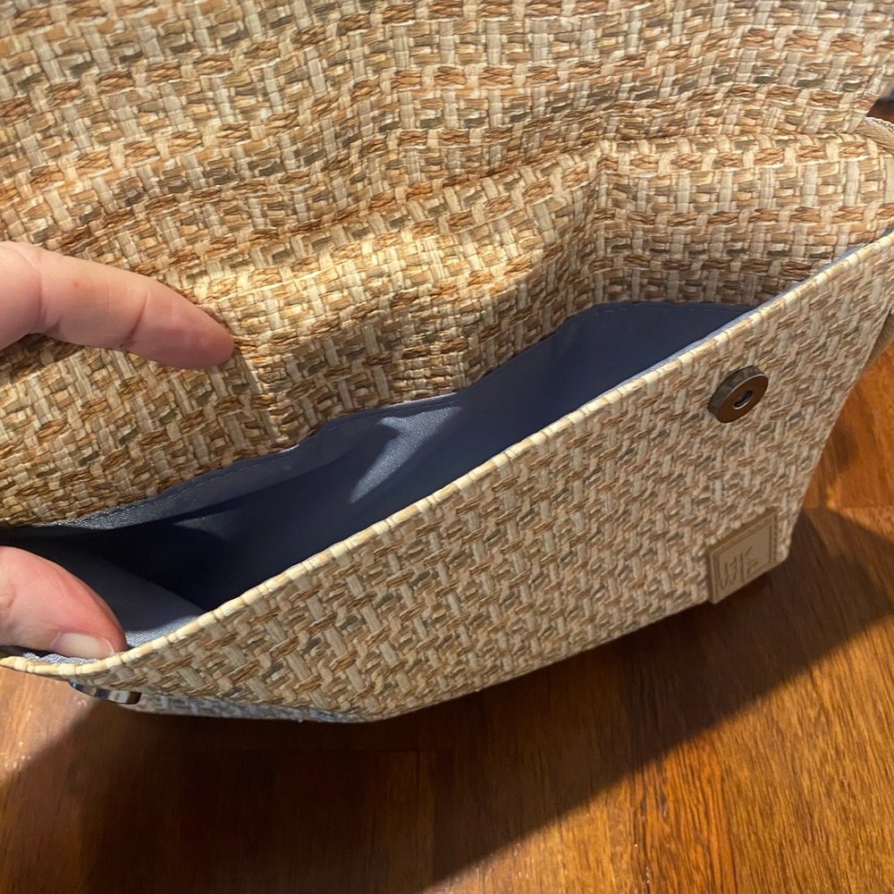 IHKWIP Tan Woven Design Crossbody Bag - Picture 7 of 9